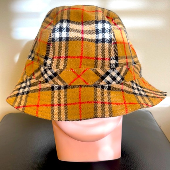 Burberry Accessories - - Burberry Bucket Hat Rare -wool